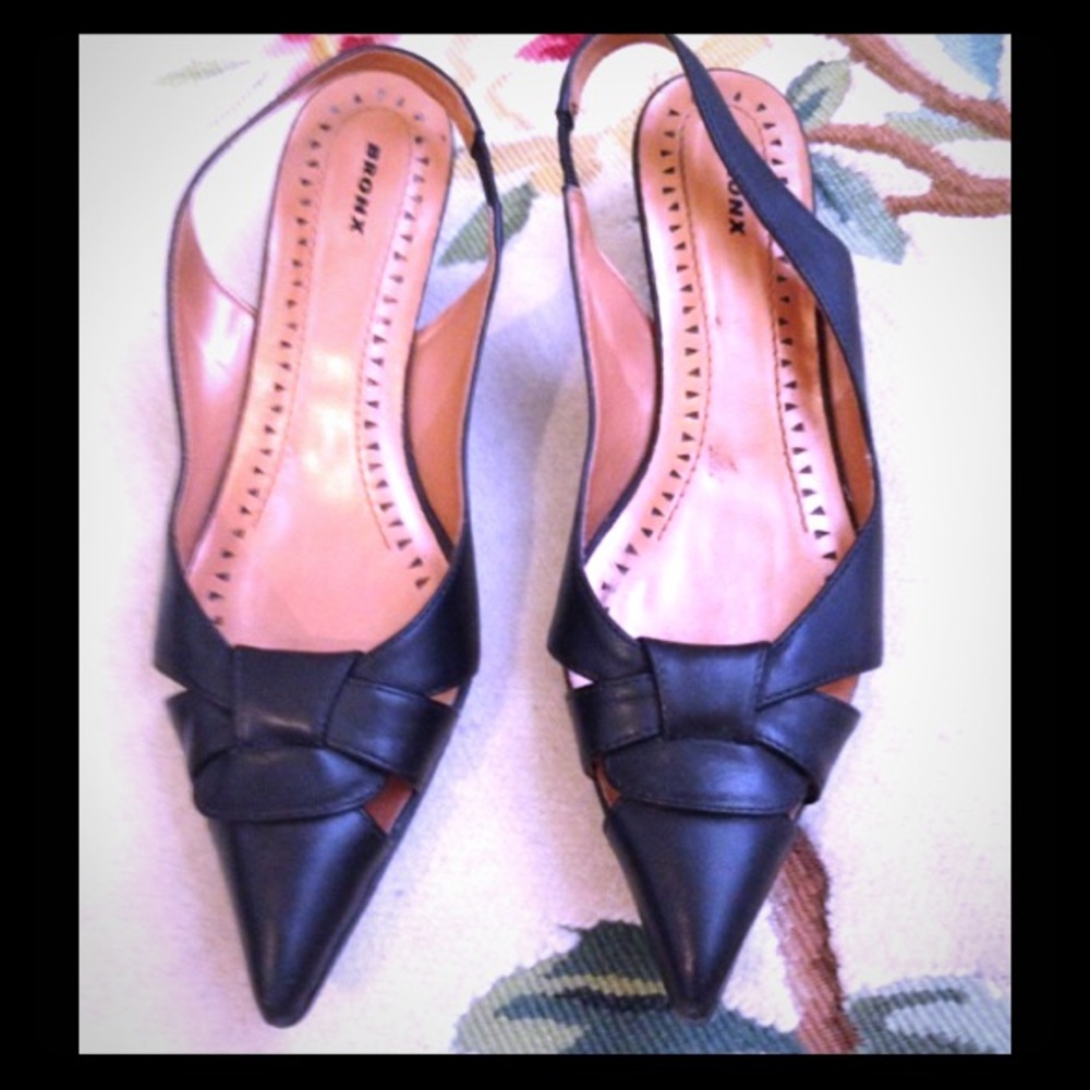 Black flats